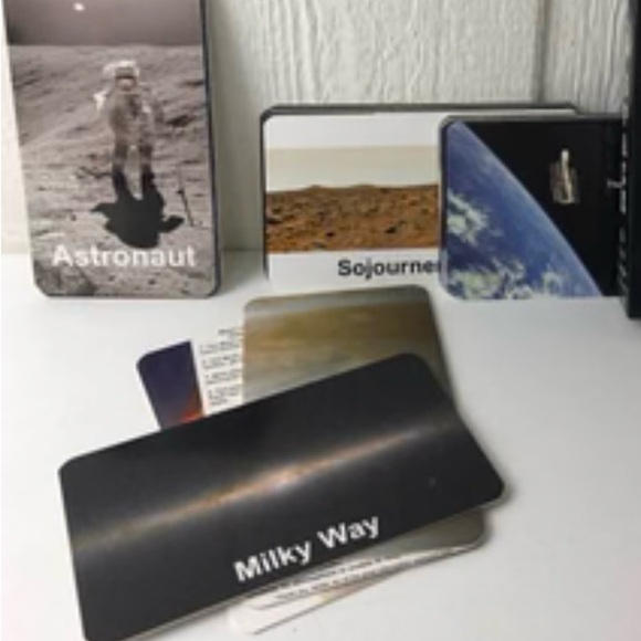 Flash of Brilliance Store Outer Space Flash Cards Super Thick Durable Fun Facts - Picture 4 of 4
